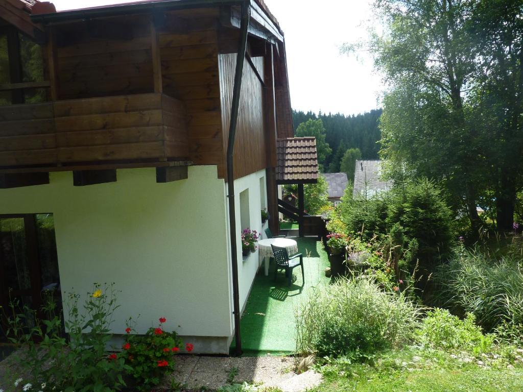 Pension Pretty Гаррахов Экстерьер фото